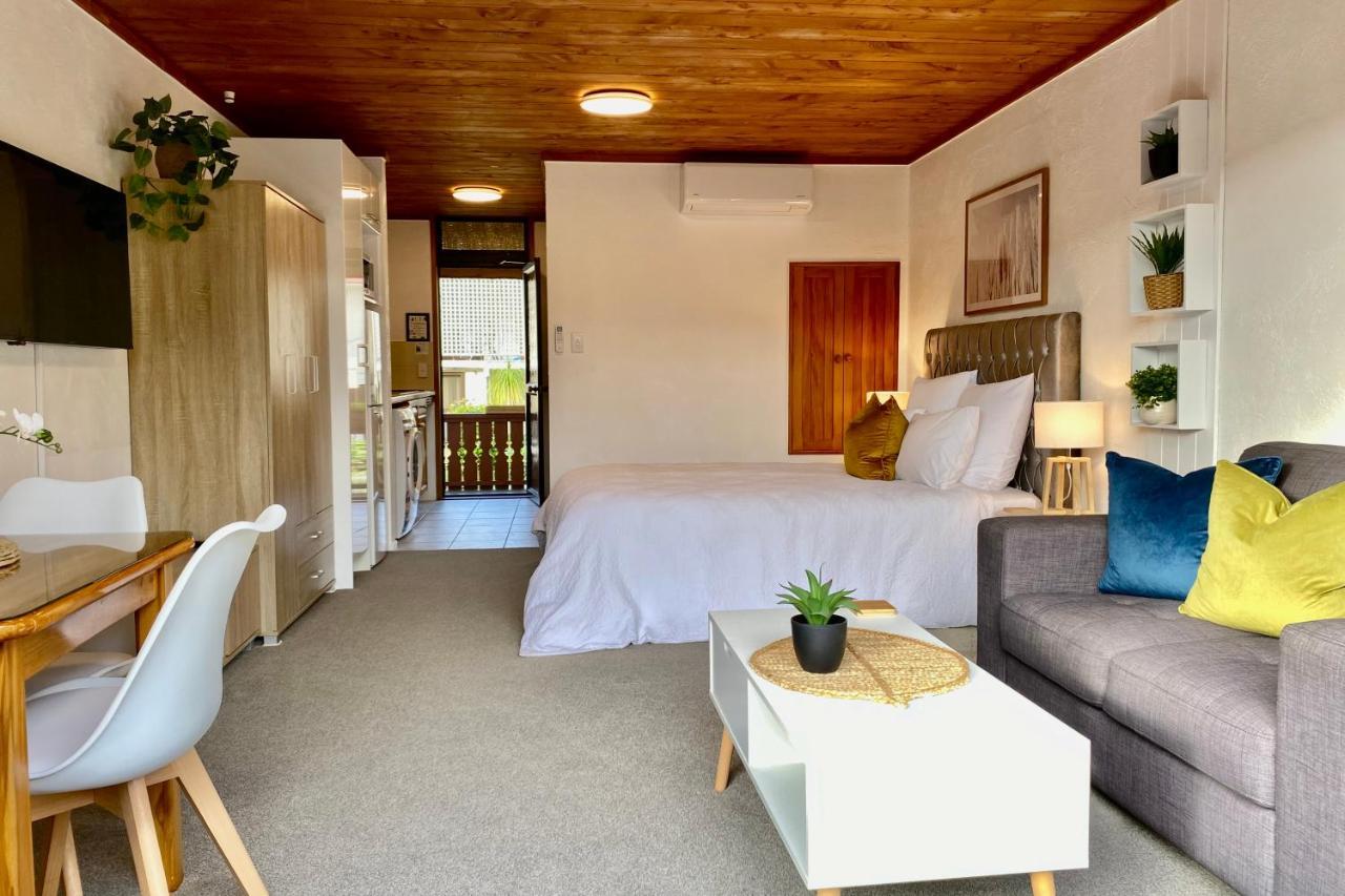 The Swiss Chalet Holiday Apartment 4, Bay Of Islands Paihia Exteriör bild